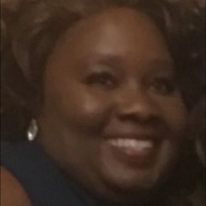 Meet your Posher, Debra